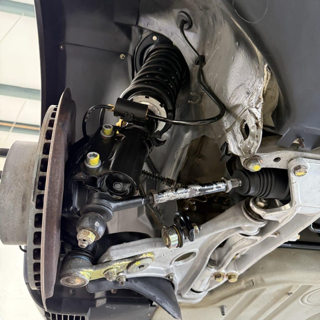 Porsche 964 911 Brake & Suspension After Dry Ice Cleaning